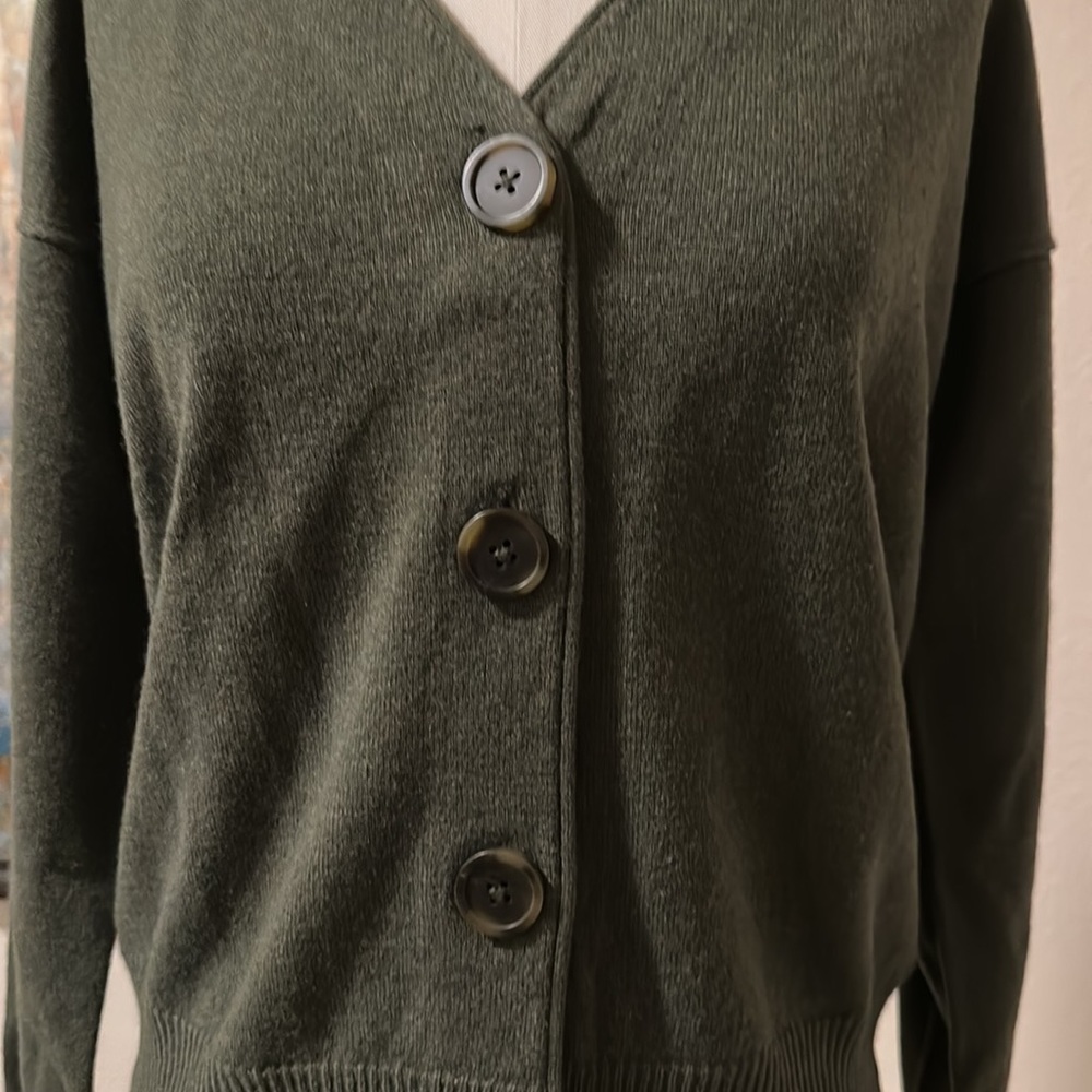NWT (Re)sourced Cashmere Carlyn V-Neck Cardigan Sweater - Picture 6 of 11
